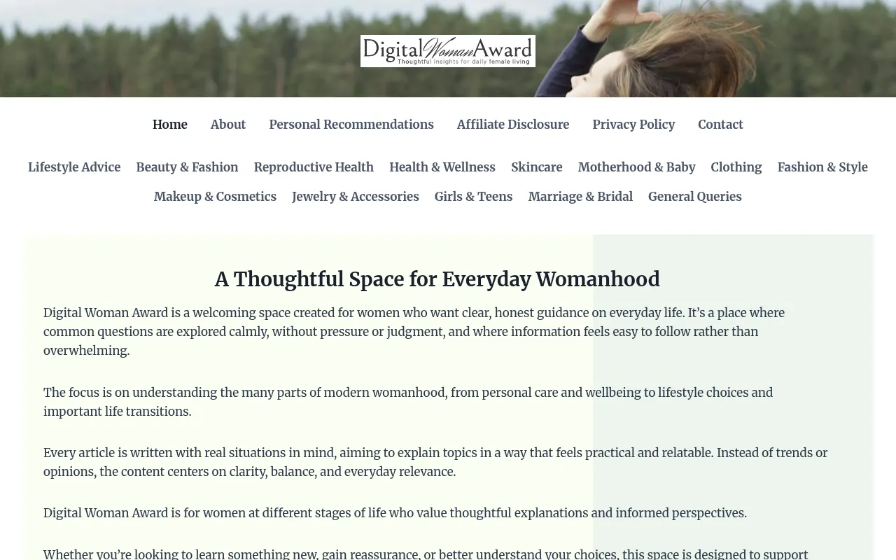 Screenshot of digitalwomanaward.com